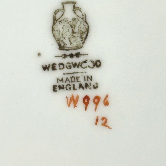 Antique Wedgwood Retired Ventnor Enameled 8.75" Luncheon Plates 1920's - Picture 8 of 8